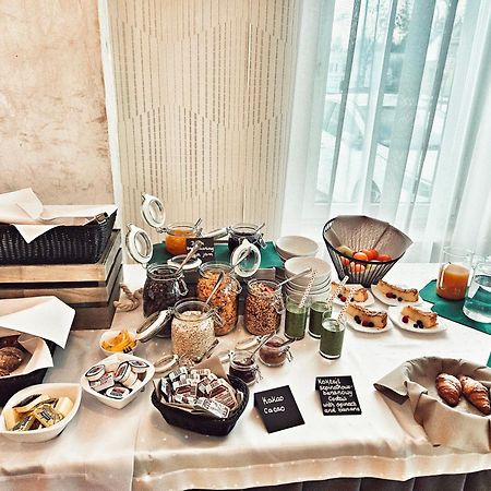 Hotel I Restauracja W Luboniu Dış mekan fotoğraf