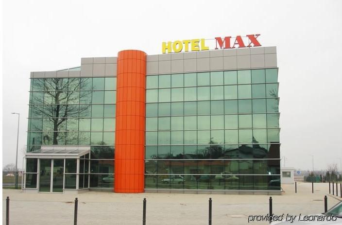 Hotel I Restauracja W Luboniu Dış mekan fotoğraf